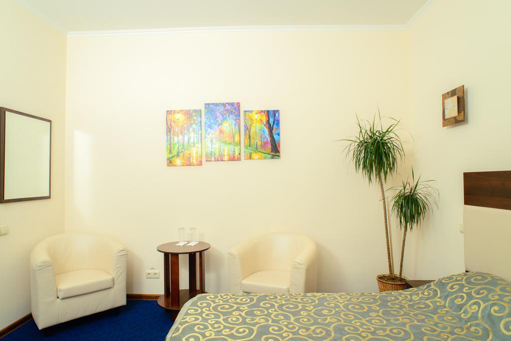 Petrovskyi Brovar Brovary Kamer foto