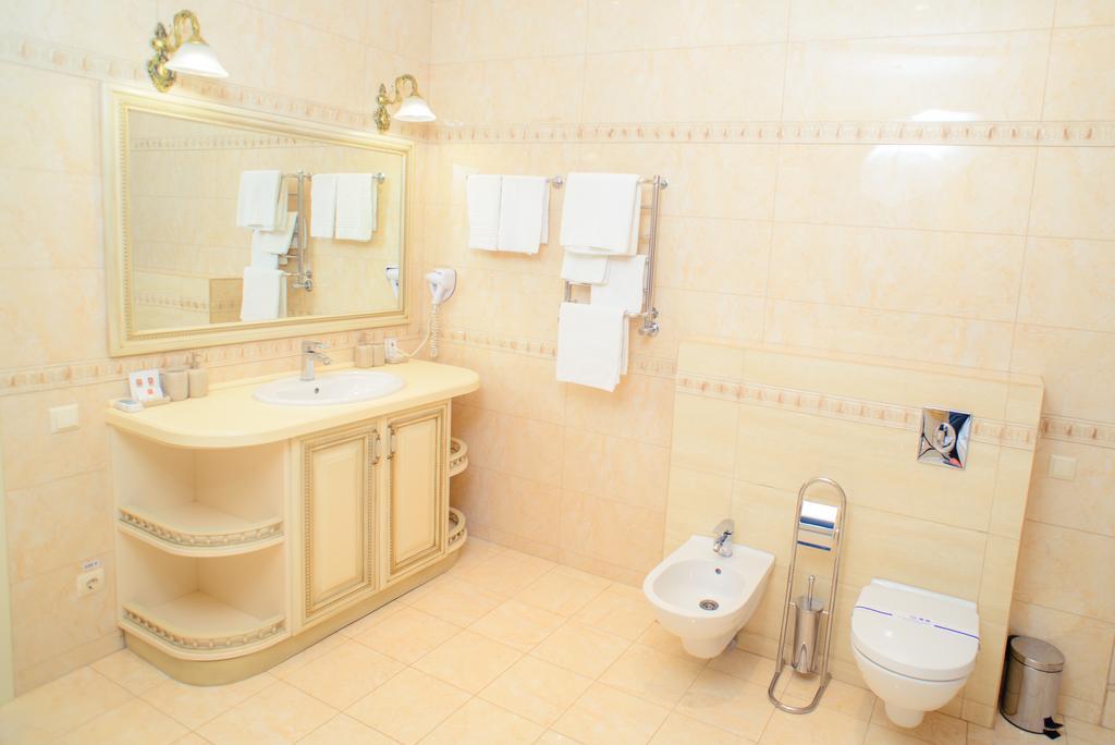 Petrovskyi Brovar Brovary Kamer foto